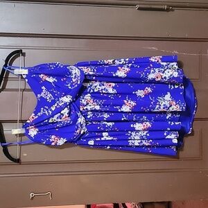 Torrid Blue Floral Twist Front Strapless Top 2 2X 18/20
